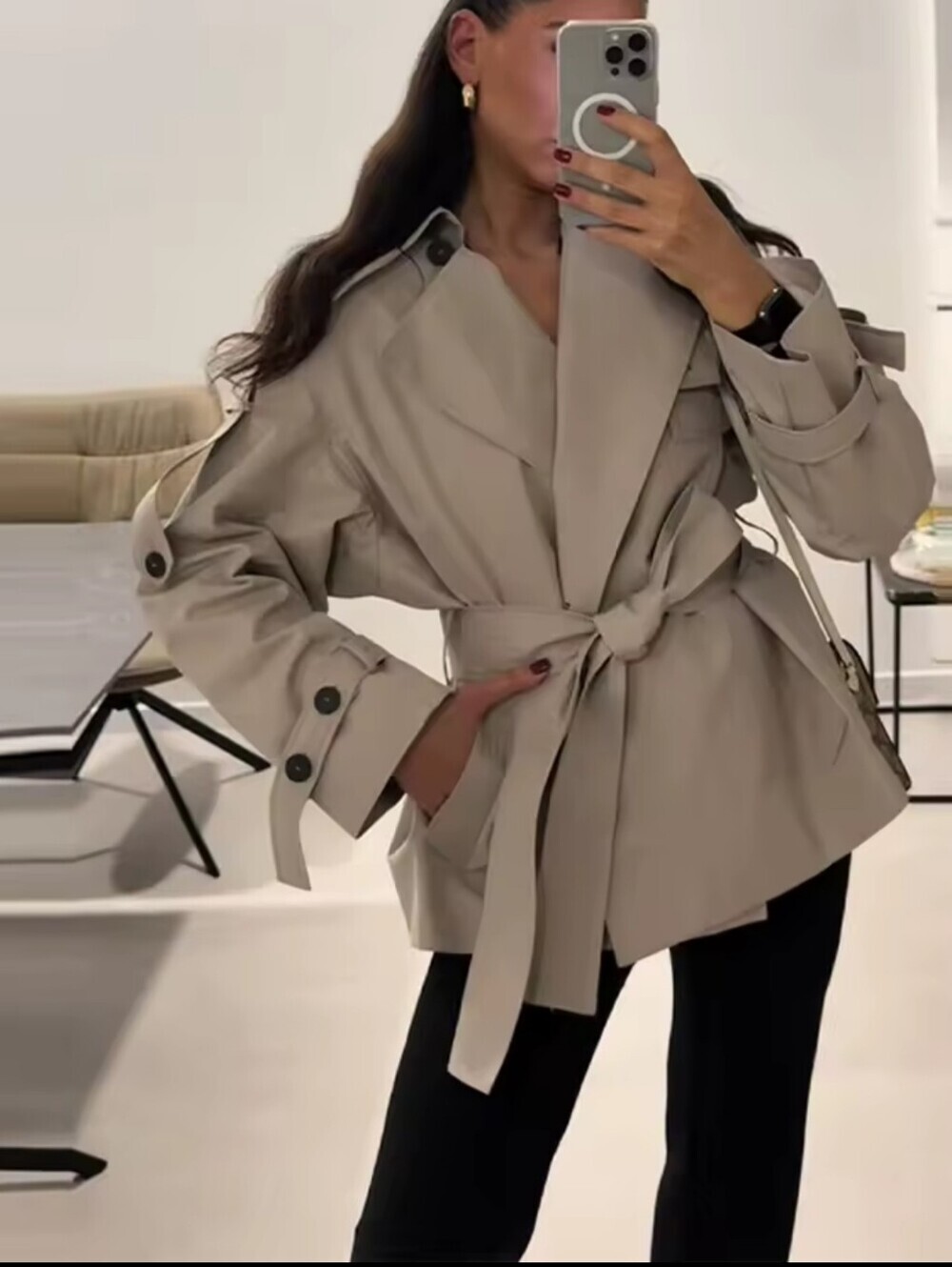 2026  Women's Windbreak Loose Turn-down Collar Long Sleeves Lace Up Coats